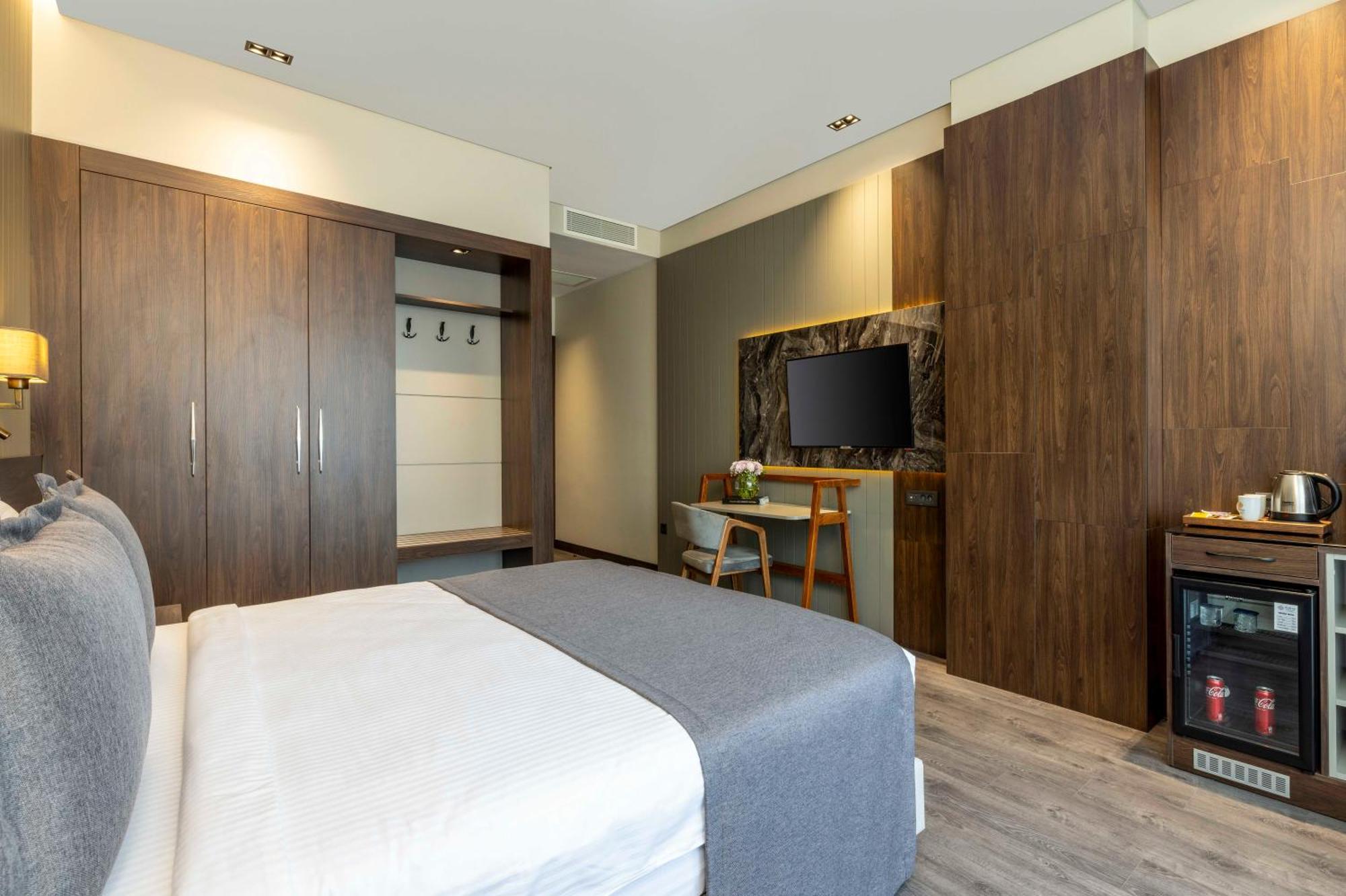 Ezkar Bathonea Art Istanbul Hotel Экстерьер фото
